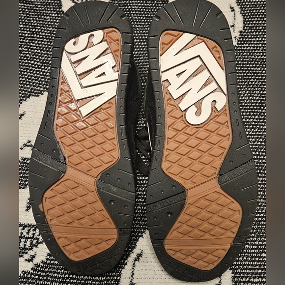 Vans Womens Sneakers - Size 9 - Preowned - Picture 3 of 11